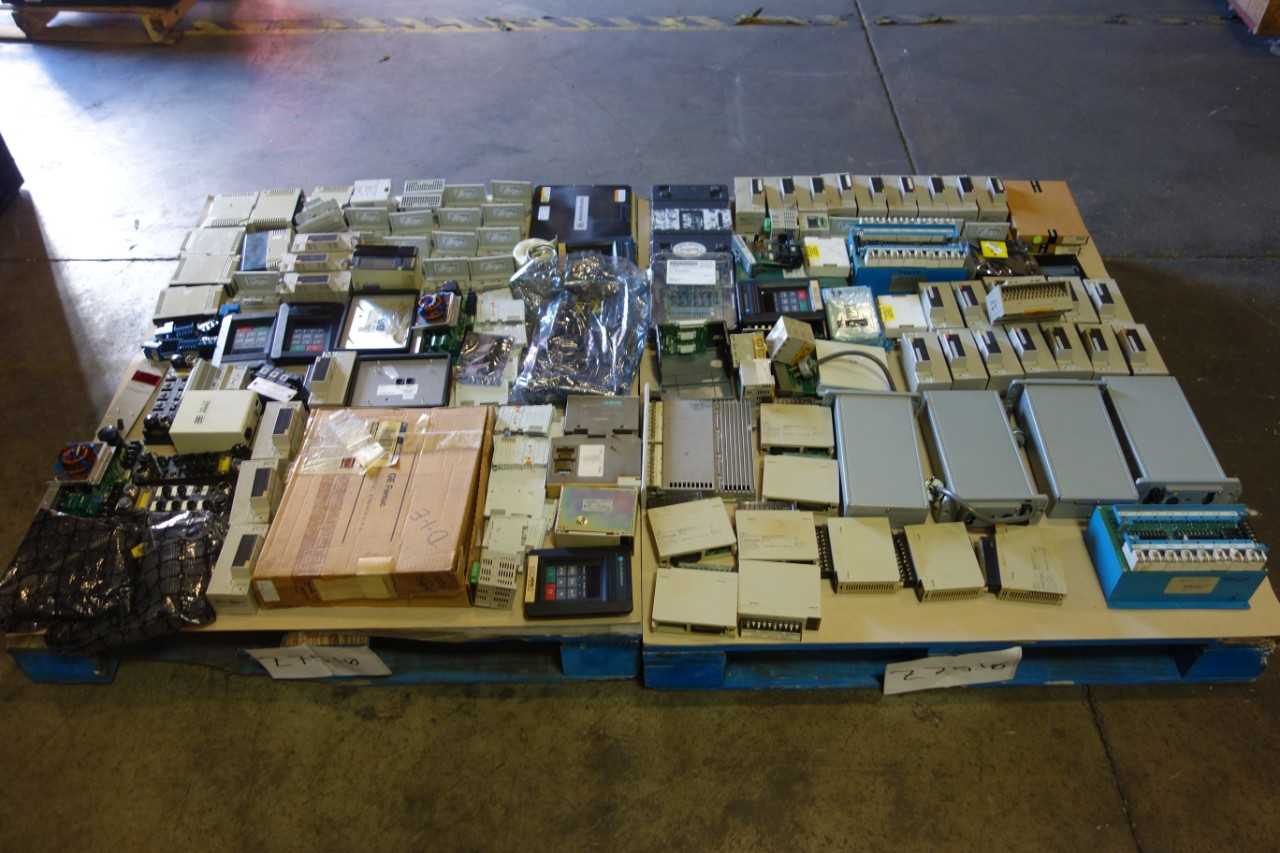 2 PALLETS OF ASSORTED ELECTRICAL ALLEN BRADLEY CONTROL PAD, PROCESSORS, POWER MODULES - AUTOMATION & CONTROLS