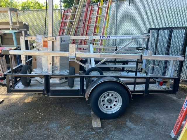2018 Eagle American Trailer Company 5X10AFG Trailer with Light Pole Placing Unit - TRAILERS