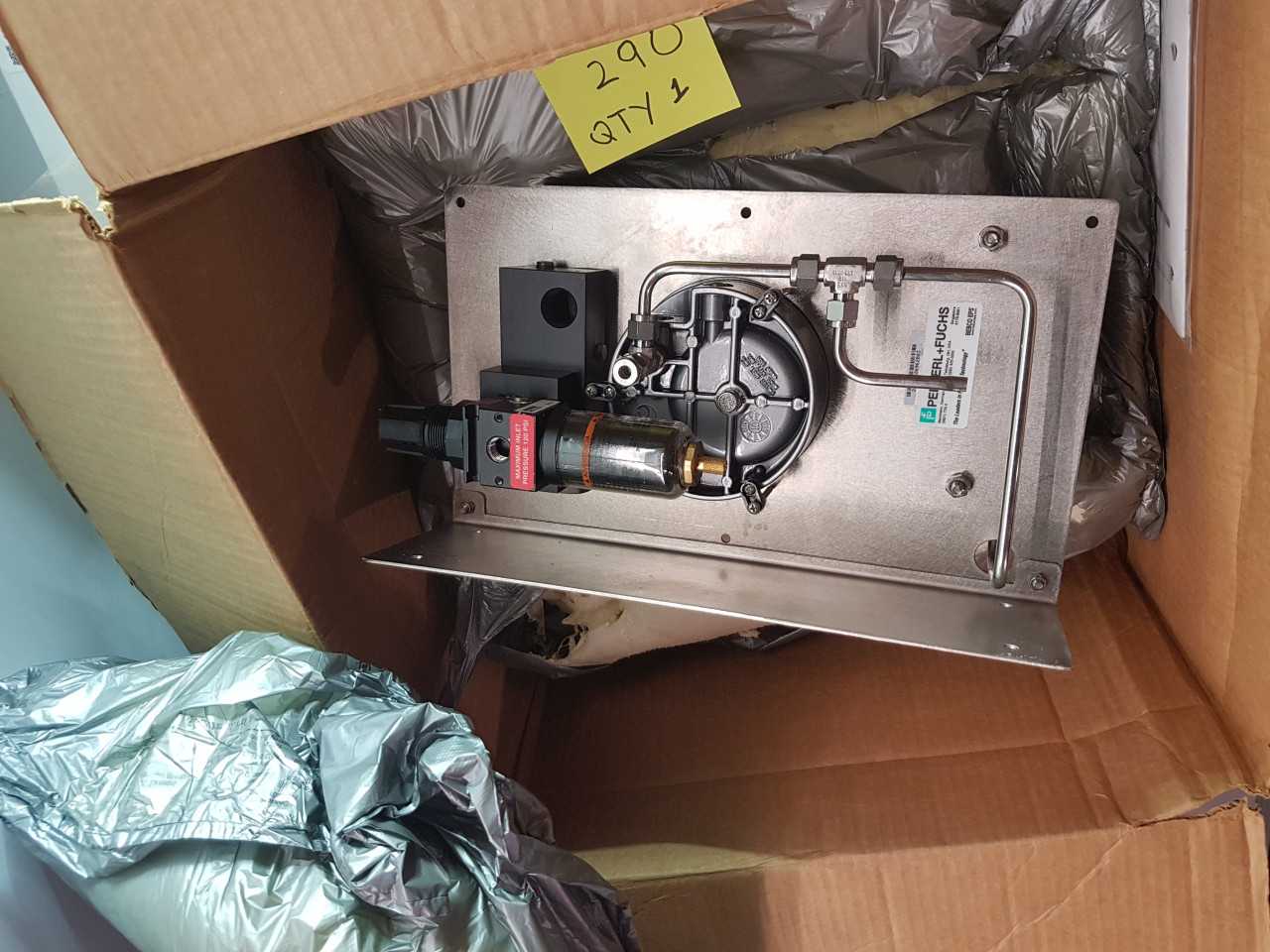PEPPER+FUCHES MODEL 3003-WPS-CI-TYPE E OR Z (QTY1) - ELECTRICAL COMPONENTS