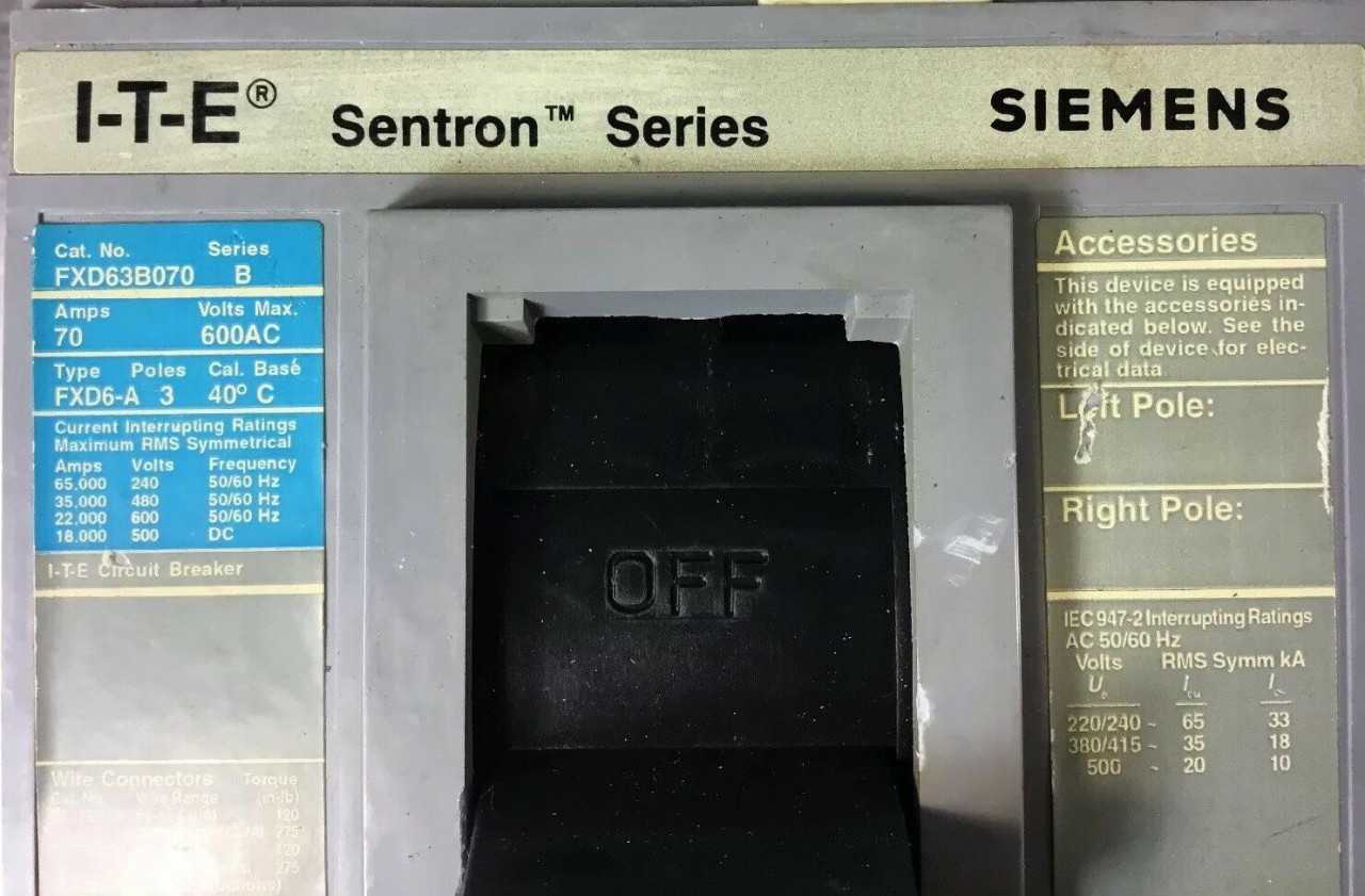 Lot of 4 Siemens FXD63B070 Circuit Breaker 3P 70A 600V Series A or B 4E - Used - Bench Tested - CIRCUIT BREAKERS