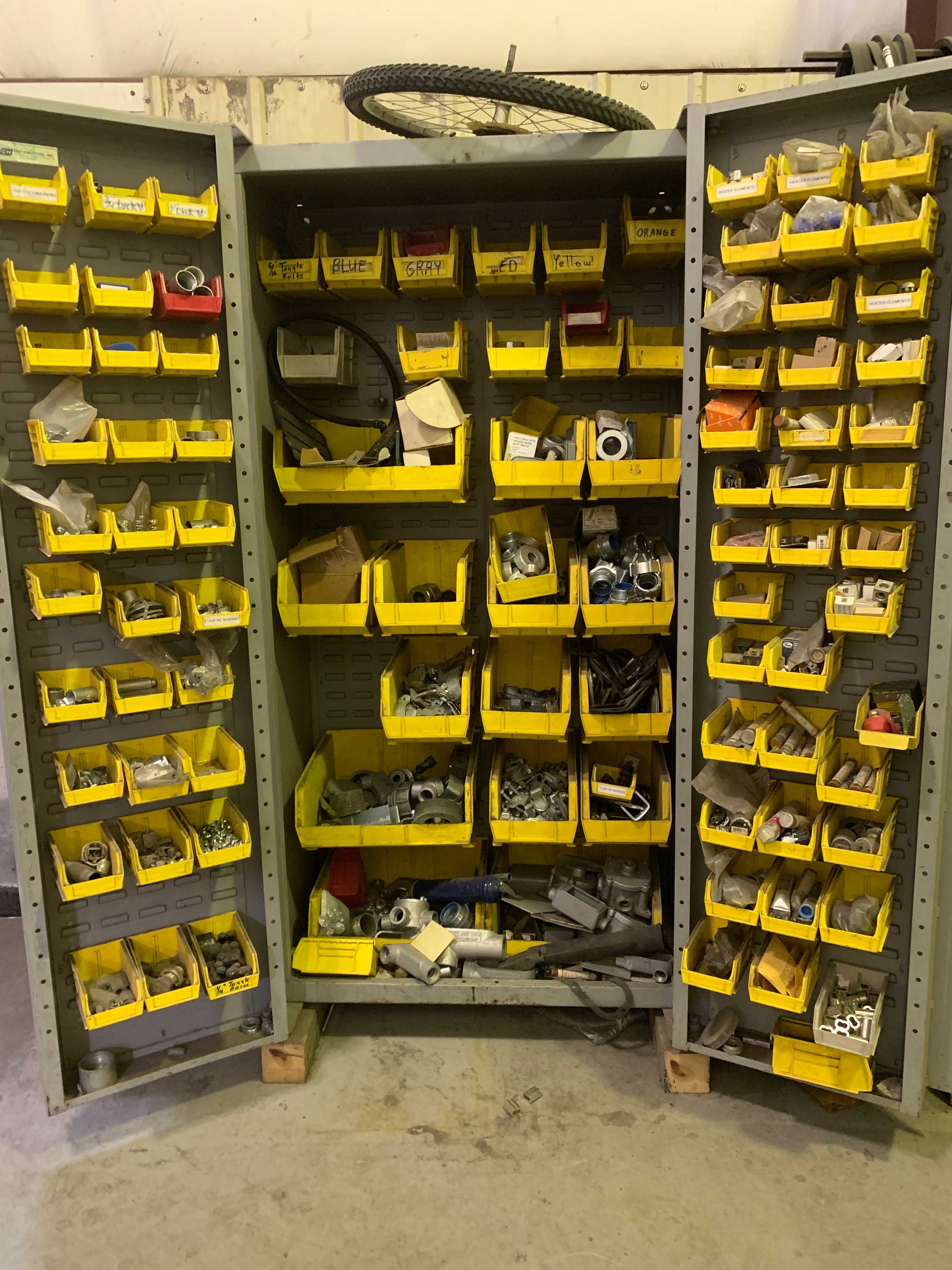 CABINET WITH CONTENTS - FUSES