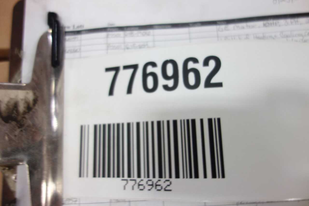 4 PALLETS OF ASSORTED VALVES - VALVES