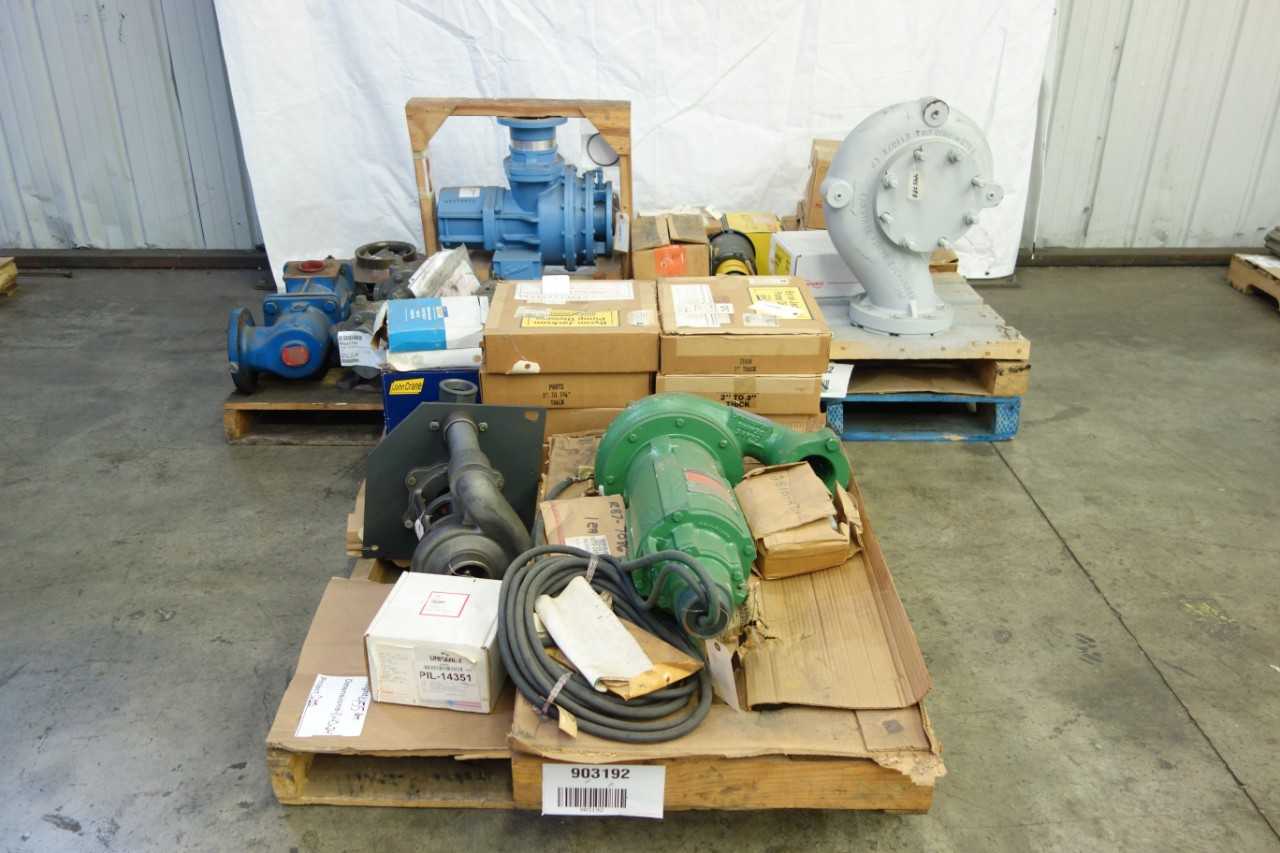 3 PALLETS OF ASSORTED PUMPS AND PUMP PARTS - PUMPS