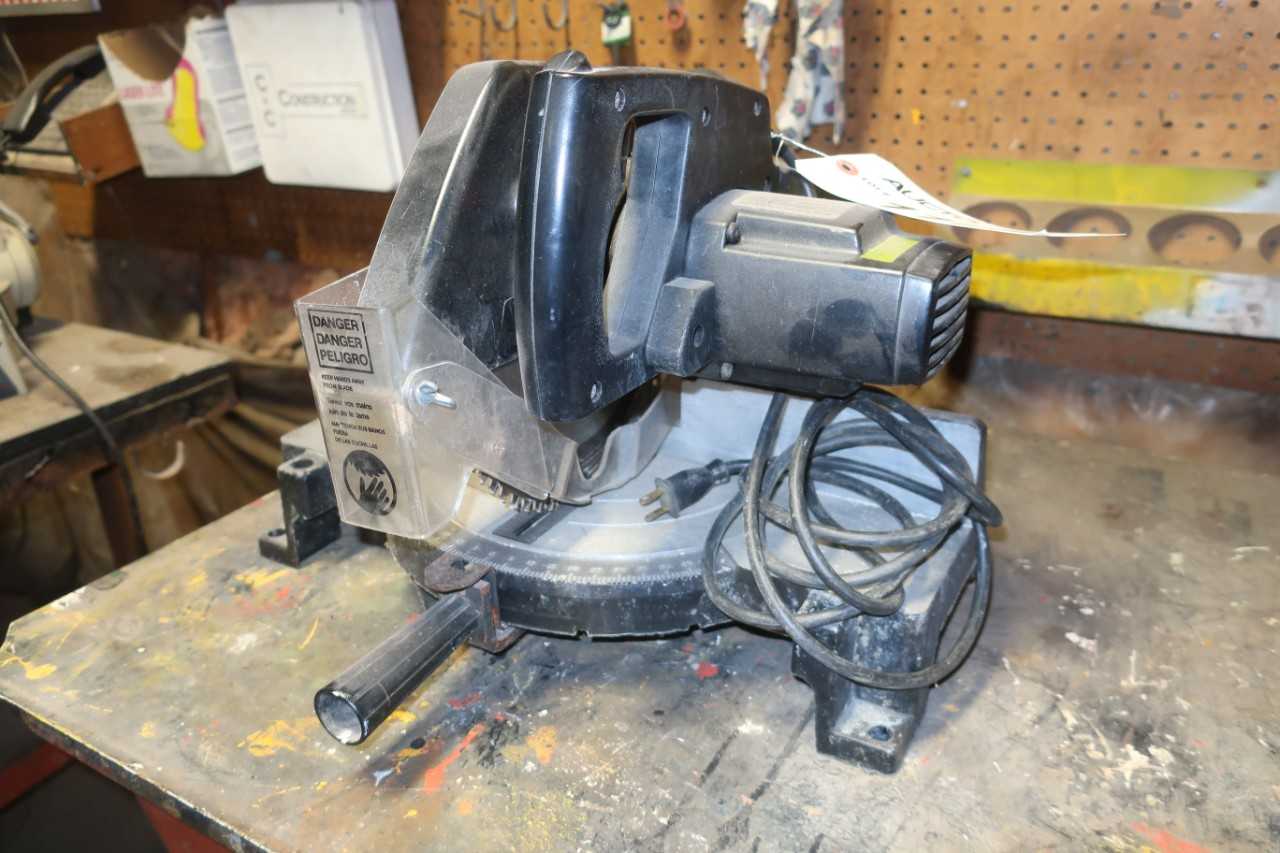 BLACK & DECKER 1703 MITER BOX SAW 120V 5300RPM - ELECTRIC POWER TOOLS