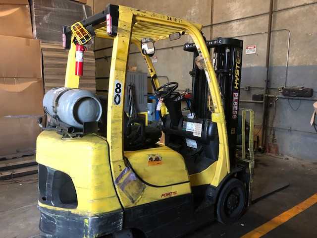 2005 Hyster S3XM sitdown LP counterbalance, Downey, CA - FORKLIFTS
