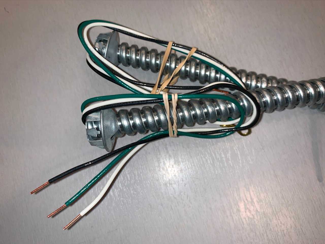 New - Lot of 50 - Southwire 6 foot Flexible Conduit Whip with 3 Wires - LIGHTING