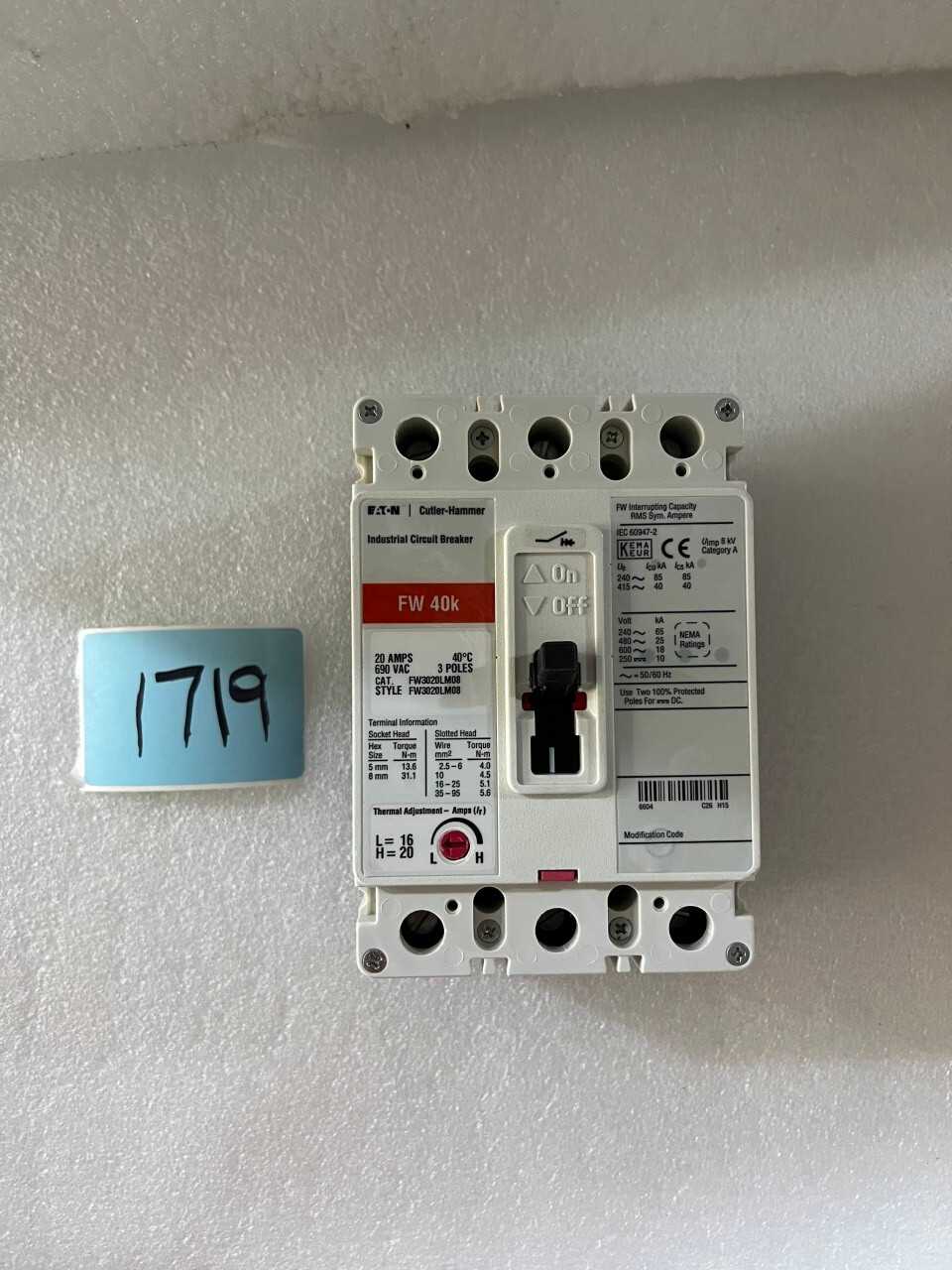 CIRCUIT BREAKER - CIRCUIT BREAKERS