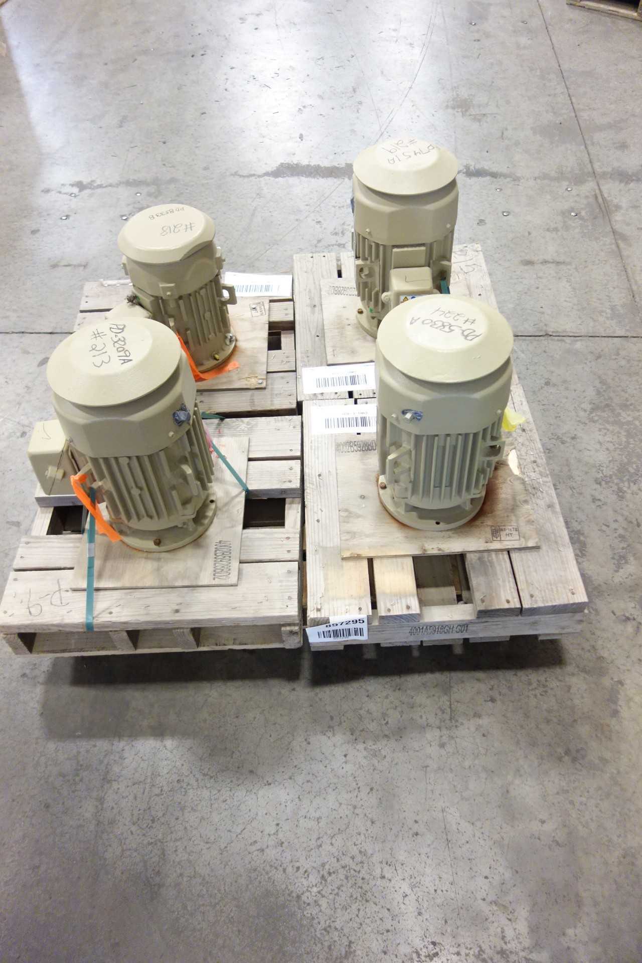 LOT OF 4 GENERAL ELECTRIC MOTORS - ELECTRIC MOTORS