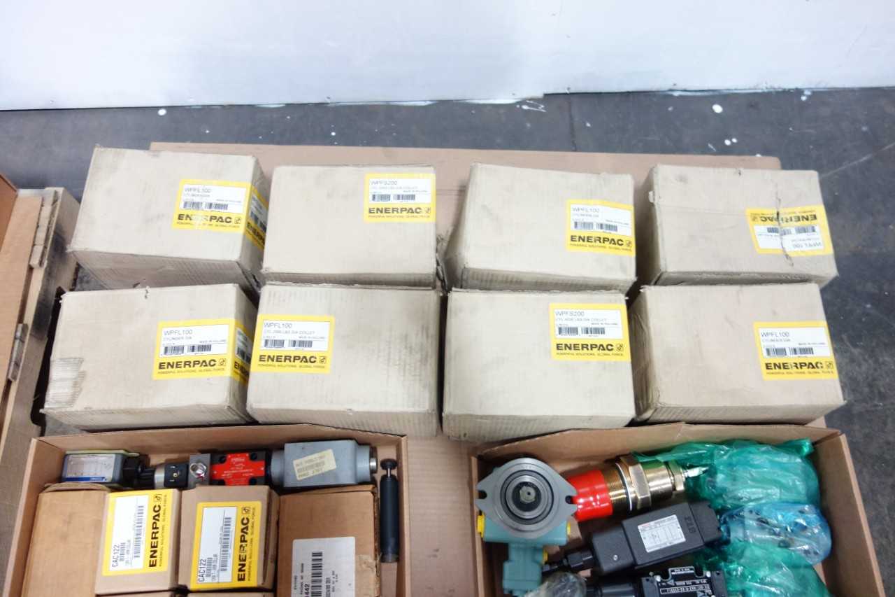 2 PALLETS OF HYDRAULIC REPLACEMENT PARTS - VALVES