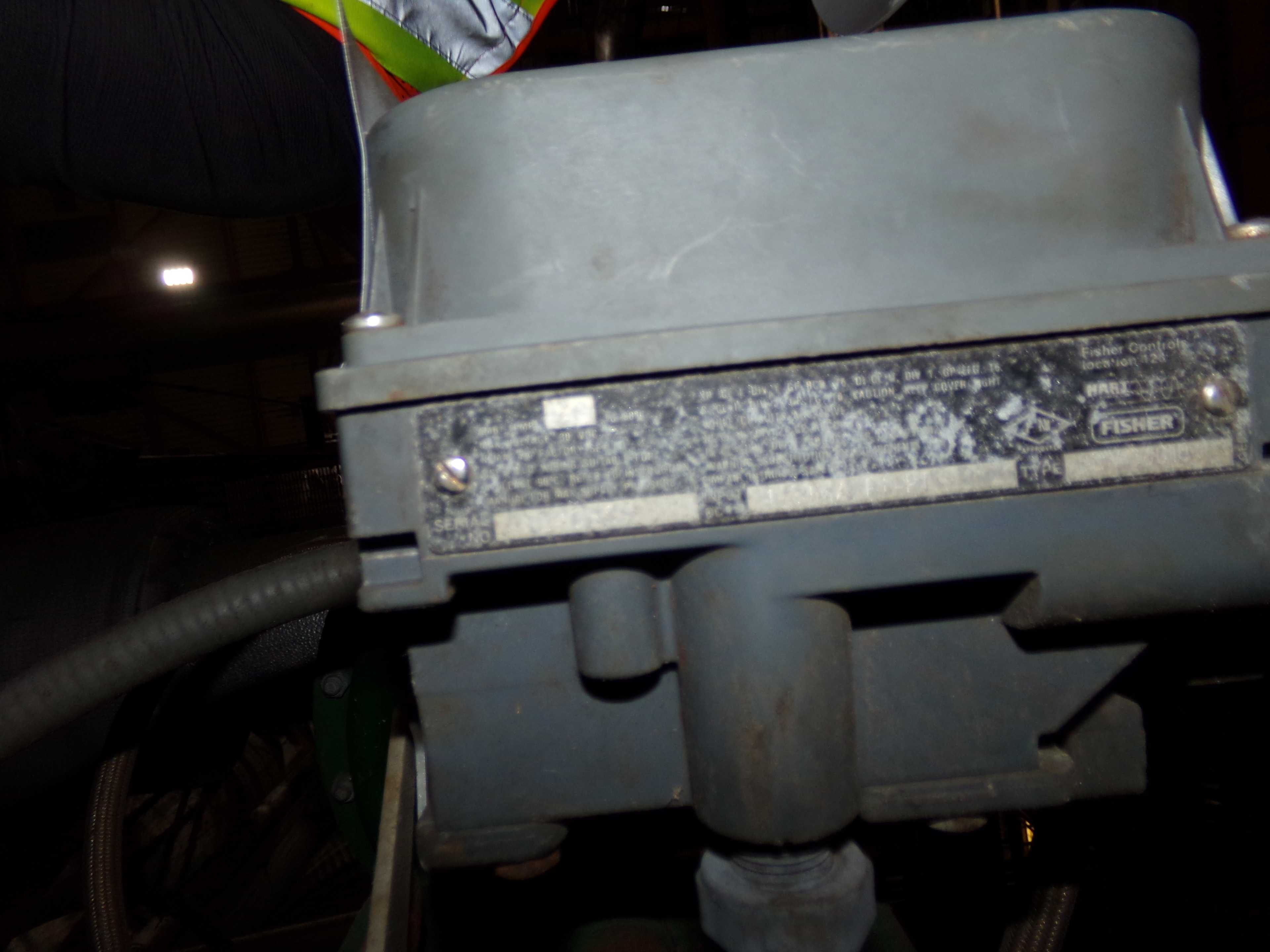 FISHER CONTROLS DVC6010 FIELDVUE POSITIONER - CONTROL VALVE