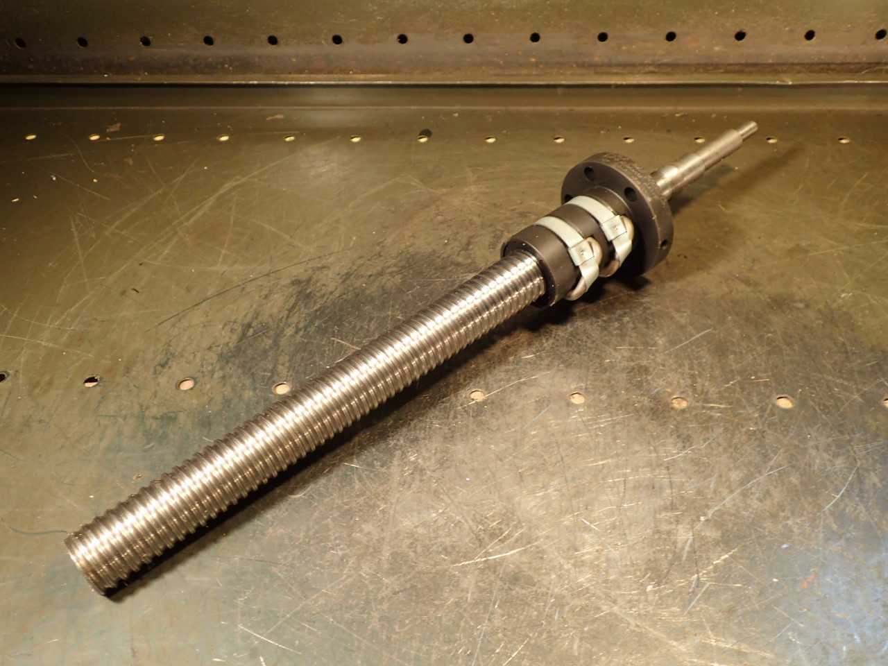 Emcor 5mm Pitch Ball Screw: 250mm Travel, 20mmx0.8 Thread End, 450mm OAL - MACHINING ACCESSORIES & TOOLING