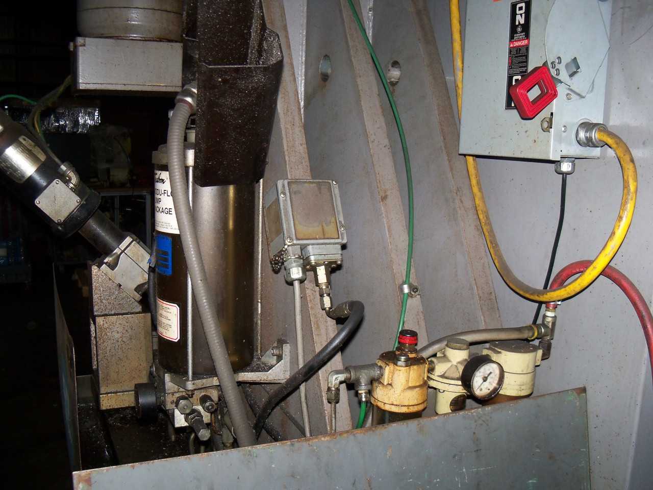 GRAFTON GMQ 3-SPINDLE HYDRAULIC DRILL WITH PALM CONTROLS COOLANT TANK - PROCESS EQUIPMENT