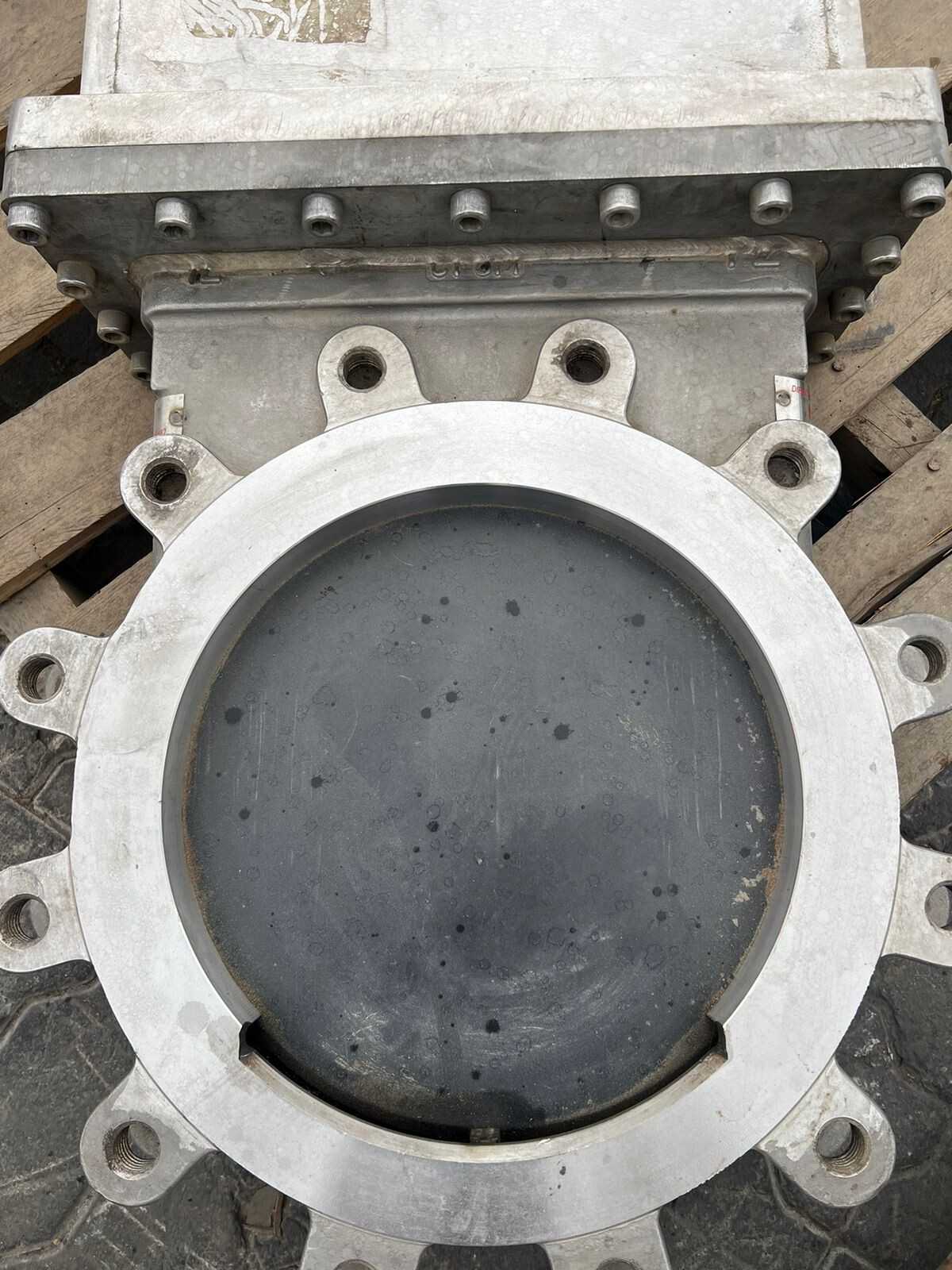 Knife Gate - KNIFE GATE VALVE