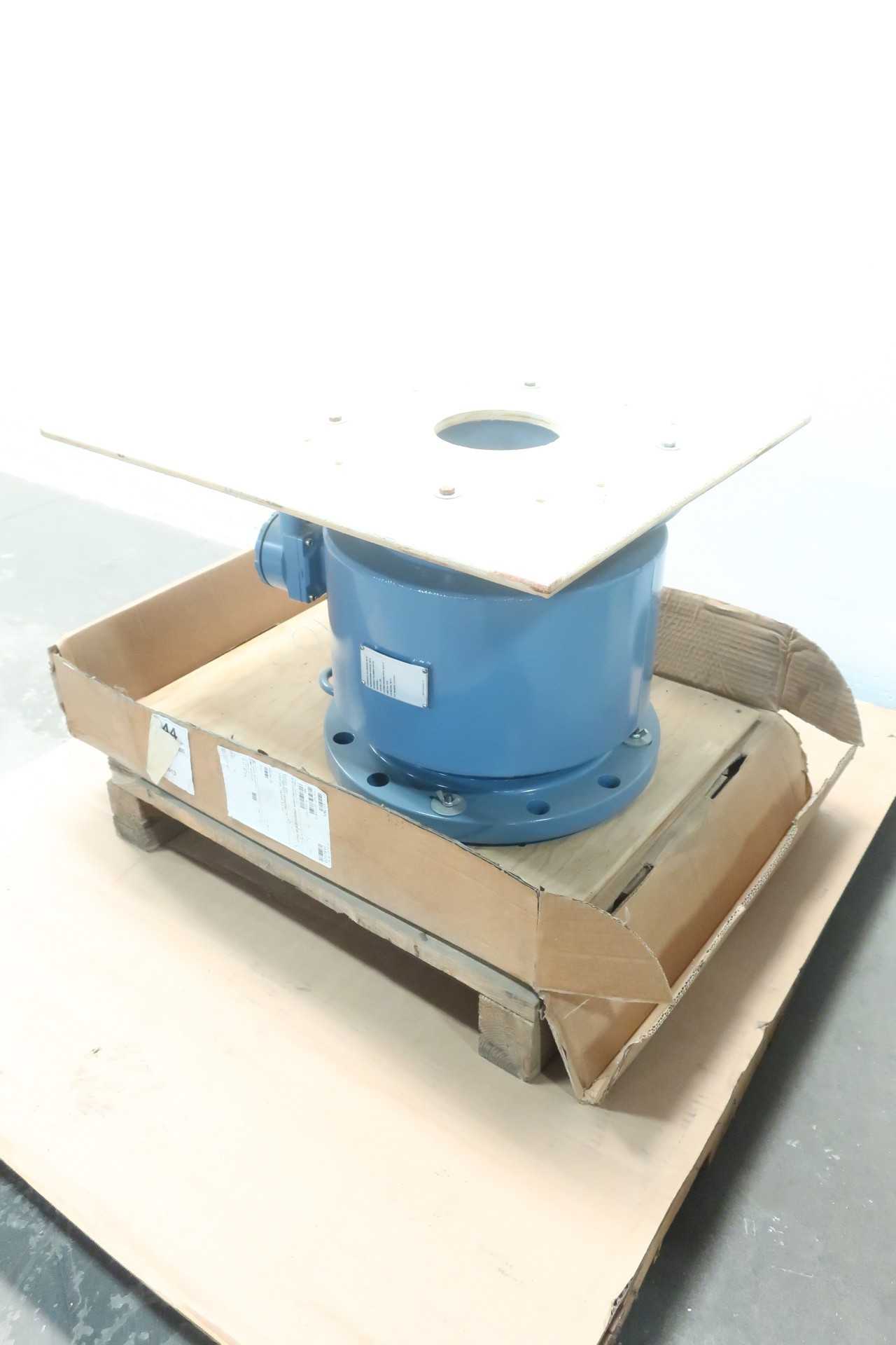 ROSEMOUNT TUBE 10IN 185V-DC MAGNETIC FLOW METER - FLOW METER
