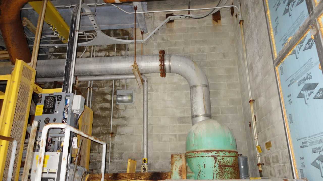 ALL STAINLESS STEEL PIPES IN LIFT STATION HOUSE - PROCESS EQUIPMENT
