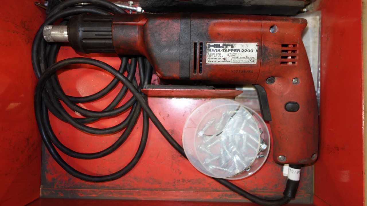 HILTI KWIK-TAPPER 2200 CORDED DRIVER TAPPER DRILL - ELECTRIC POWER TOOLS