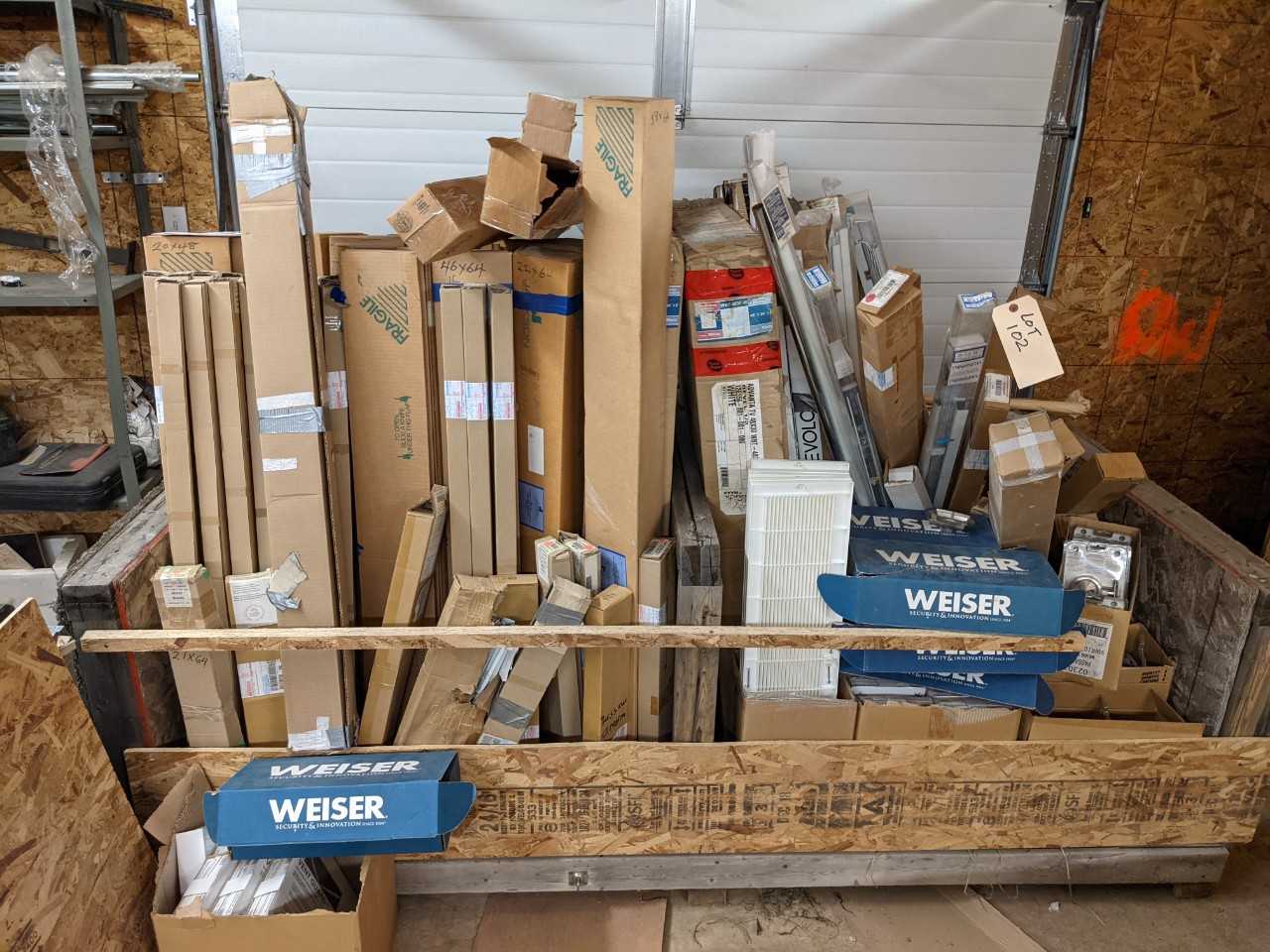 Crate of Building material - miscellaneous blinds - MISCELLANEOUS
