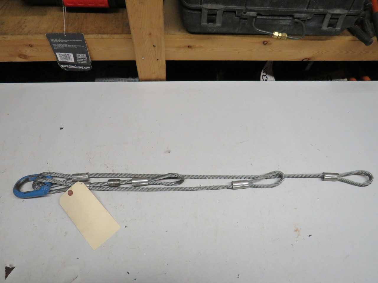 LOT OF ASSORTED SLINGS - LIFTING EQUIPMENT