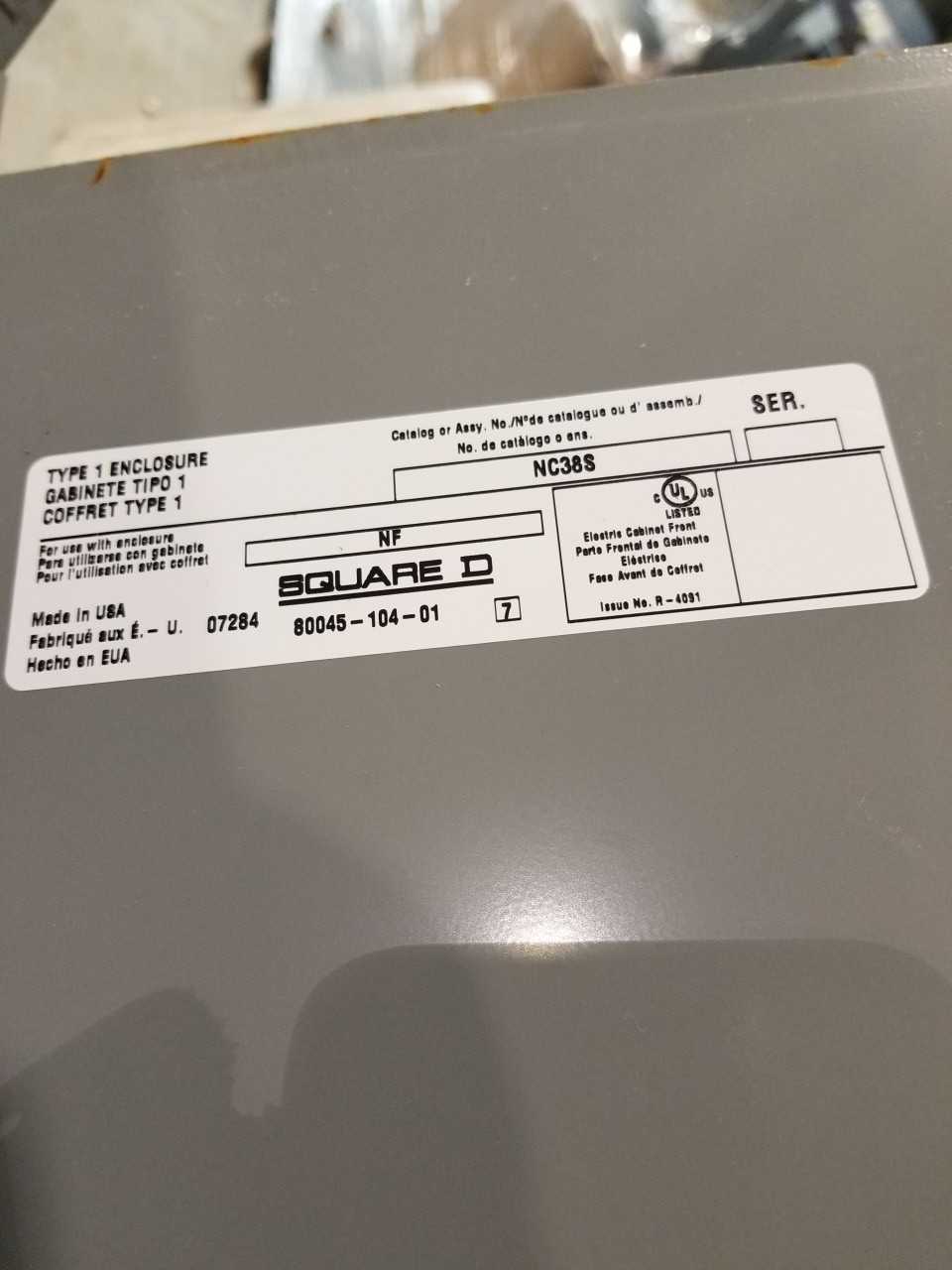 SQUARE D - TYPE 1 ENCLOSURE WITH 30A BREAKER - CIRCUIT BREAKERS