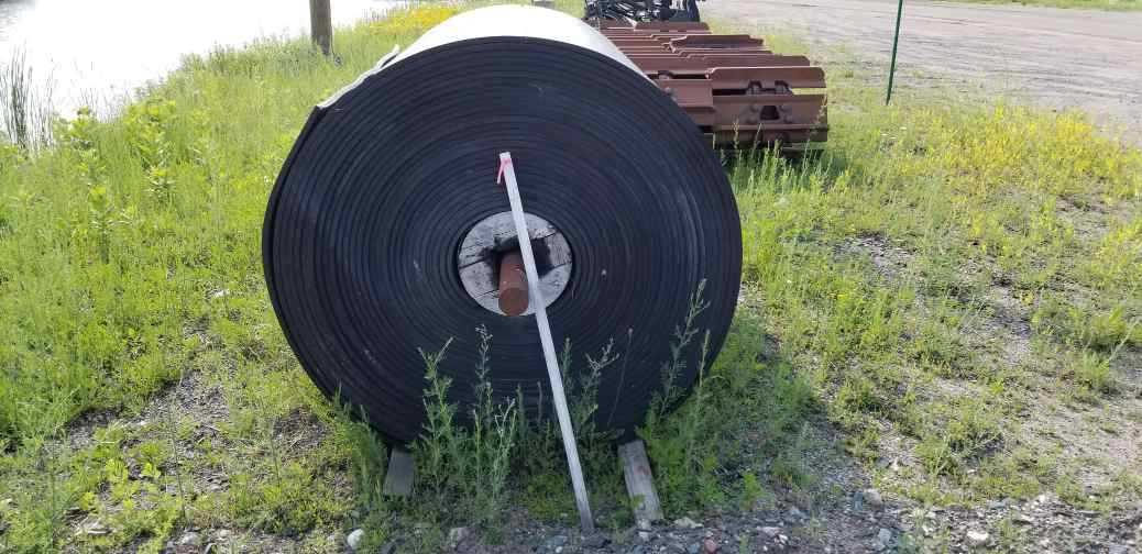 ROLL OF RUBBER CONVEYOR BELT - MISCELLANEOUS