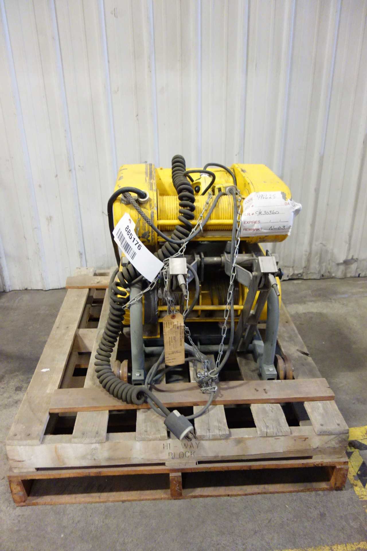 DAVID ROUND 1/2TON ELECTRIC HOIST - LIFTING EQUIPMENT