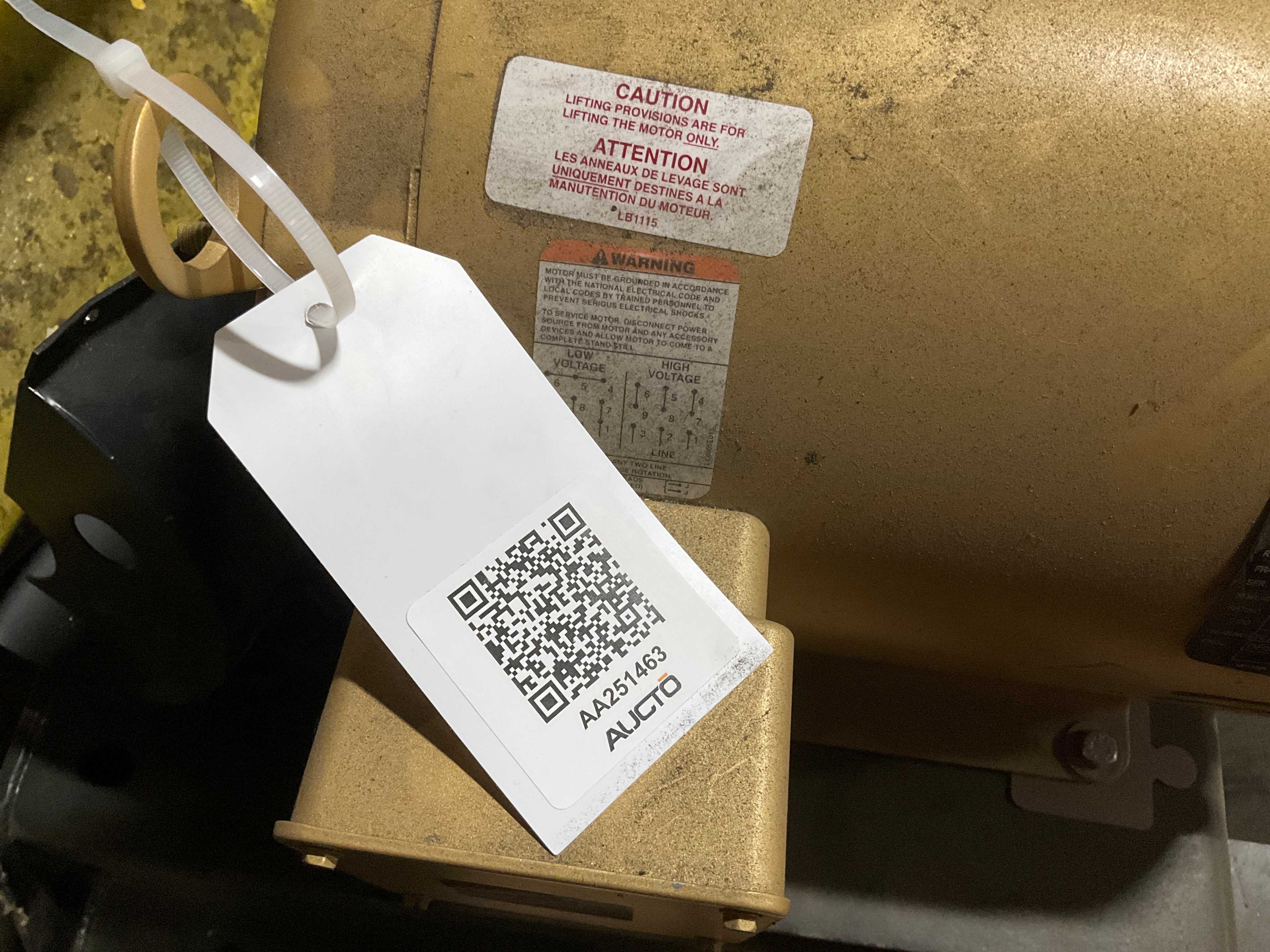 BALDOR RELIANCE SUPER-E AC MOTOR - AC MOTOR
