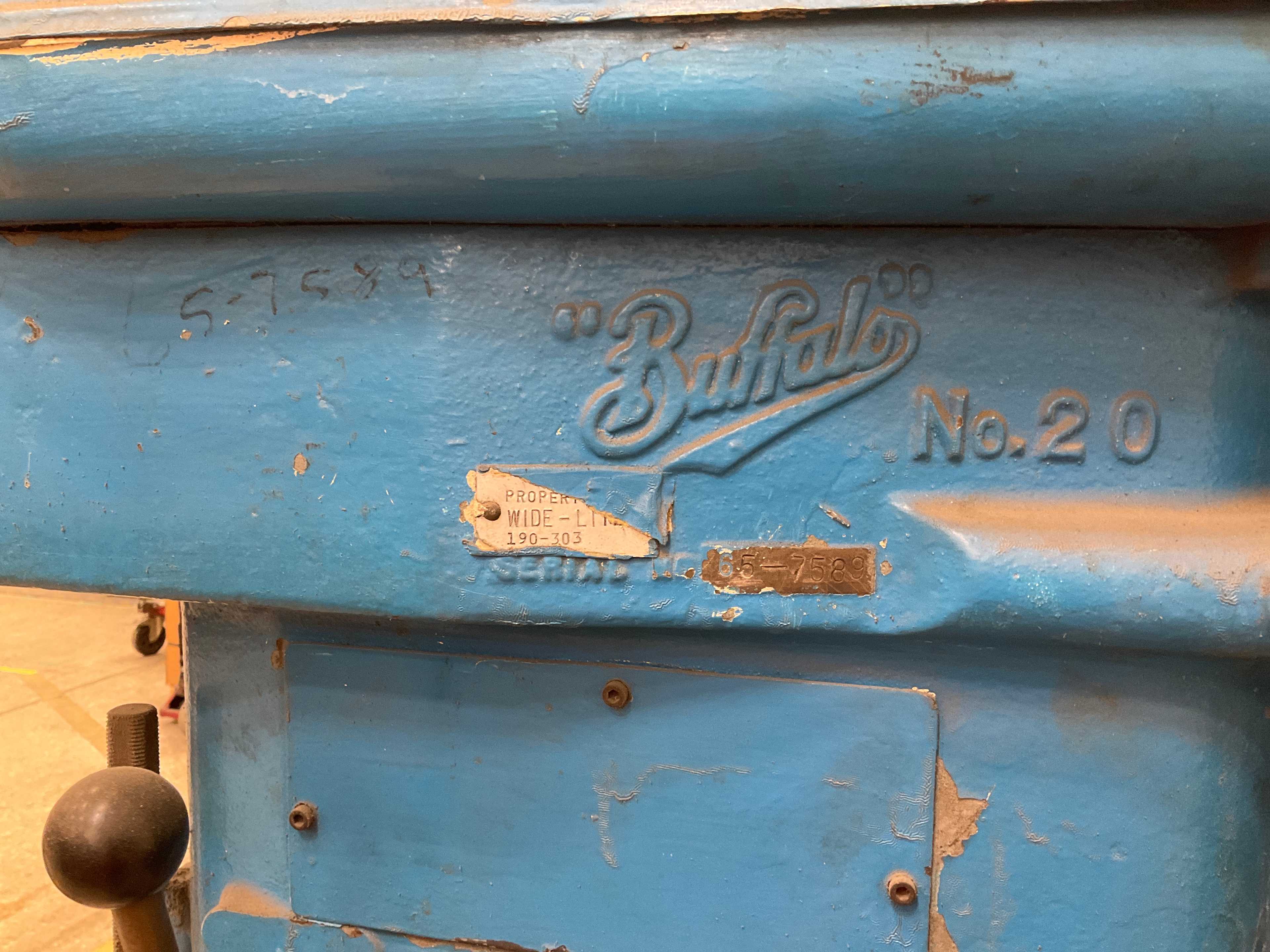 BUFFALO 20 UPRIGHT DRILL PRESS