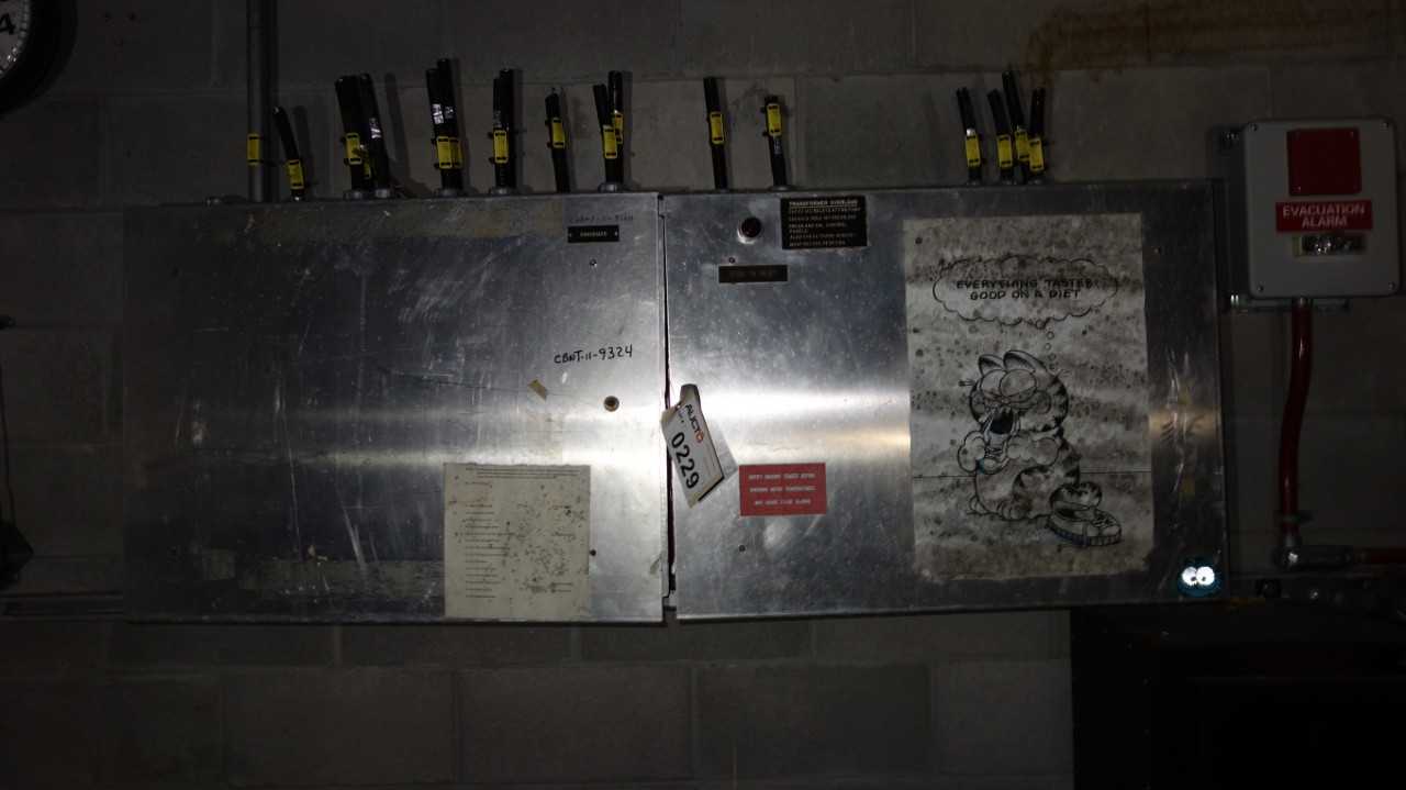GE FANUC GENIUS MODULES IC660EBA101L W/ STAINLESS JUNCTION BOX - AUTOMATION & CONTROLS