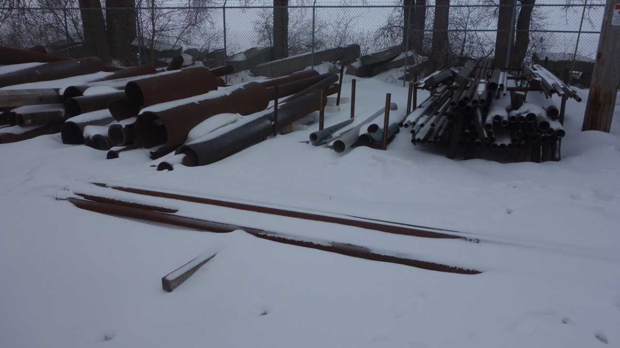 LOT OF ASSORTED STEEL REPLACEMENT PARTS, TUBING, PIPING, PIPES, BEAMS - MISCELLANEOUS