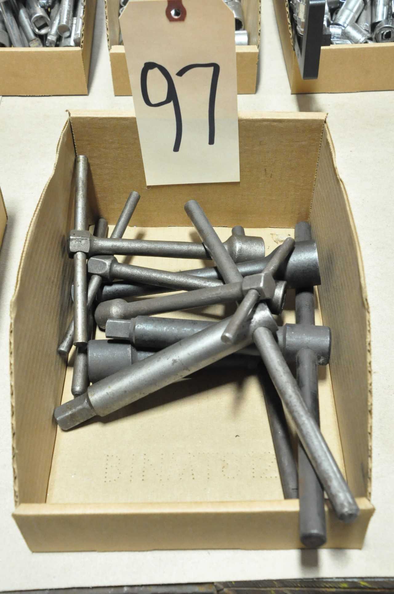 Lathe Chuck Wrenches in 1 Box - HAND TOOLS