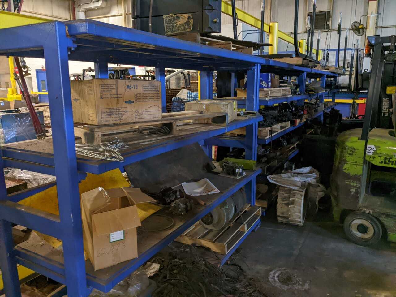 4 SECTIONS OF WAREHOUSE RACKING (CONTENTS NOT INCLUDED) - PALLET RACKING