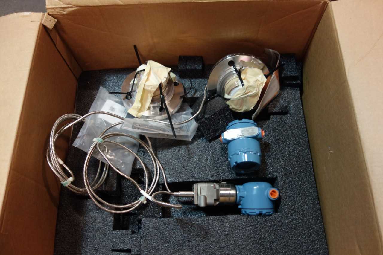 1 PALLET OF NEW ROSEMOUNT PRESSURE TRANSMITTERS - INSTRUMENTATION