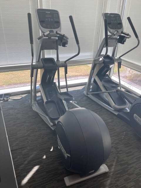 Precor EFX 885 Crosstrainer (2599548) Huntsville - MISCELLANEOUS Precor EFX 885 Crosstrainer (2599548) Huntsville - MISCELLANEOUS