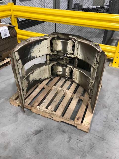 Cascade 45F-RC-03G roll clamp, 4500# capacity, Appleton, WI - LIFTING ATTACHMENTS Cascade 45F-RC-03G roll clamp, 4500# capacity, Appleton, WI - LIFTING ATTACHMENTS