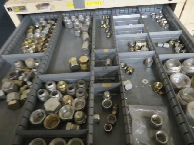 Vidmar Cabinet (6) drawer and contents - MISCELLANEOUS