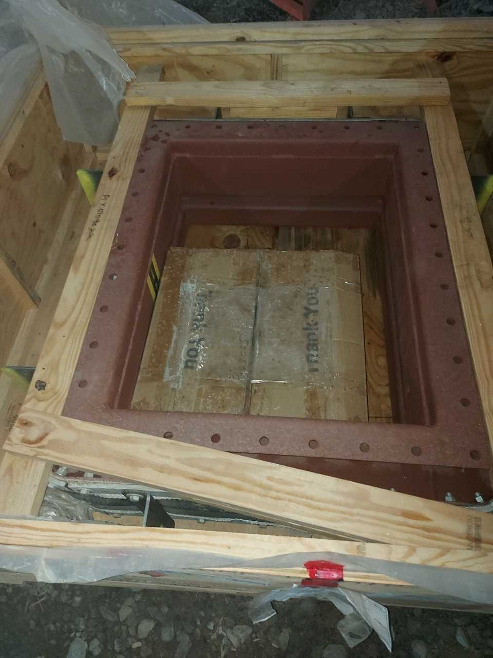 METAL FRAME - PRESSES