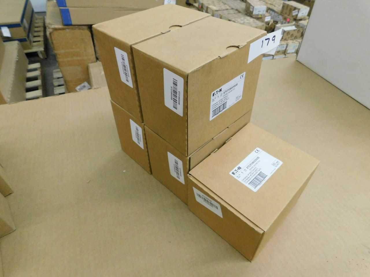 Lot of 5 Contactors - CONTACTORS