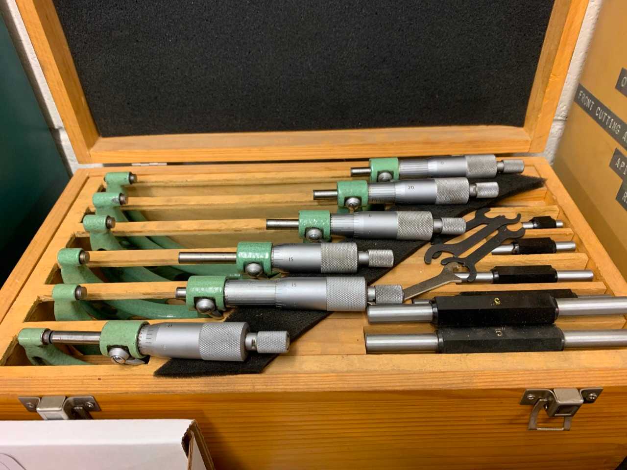 Outside Micrometer Set - METAL INSPECTION EQUIPMENT