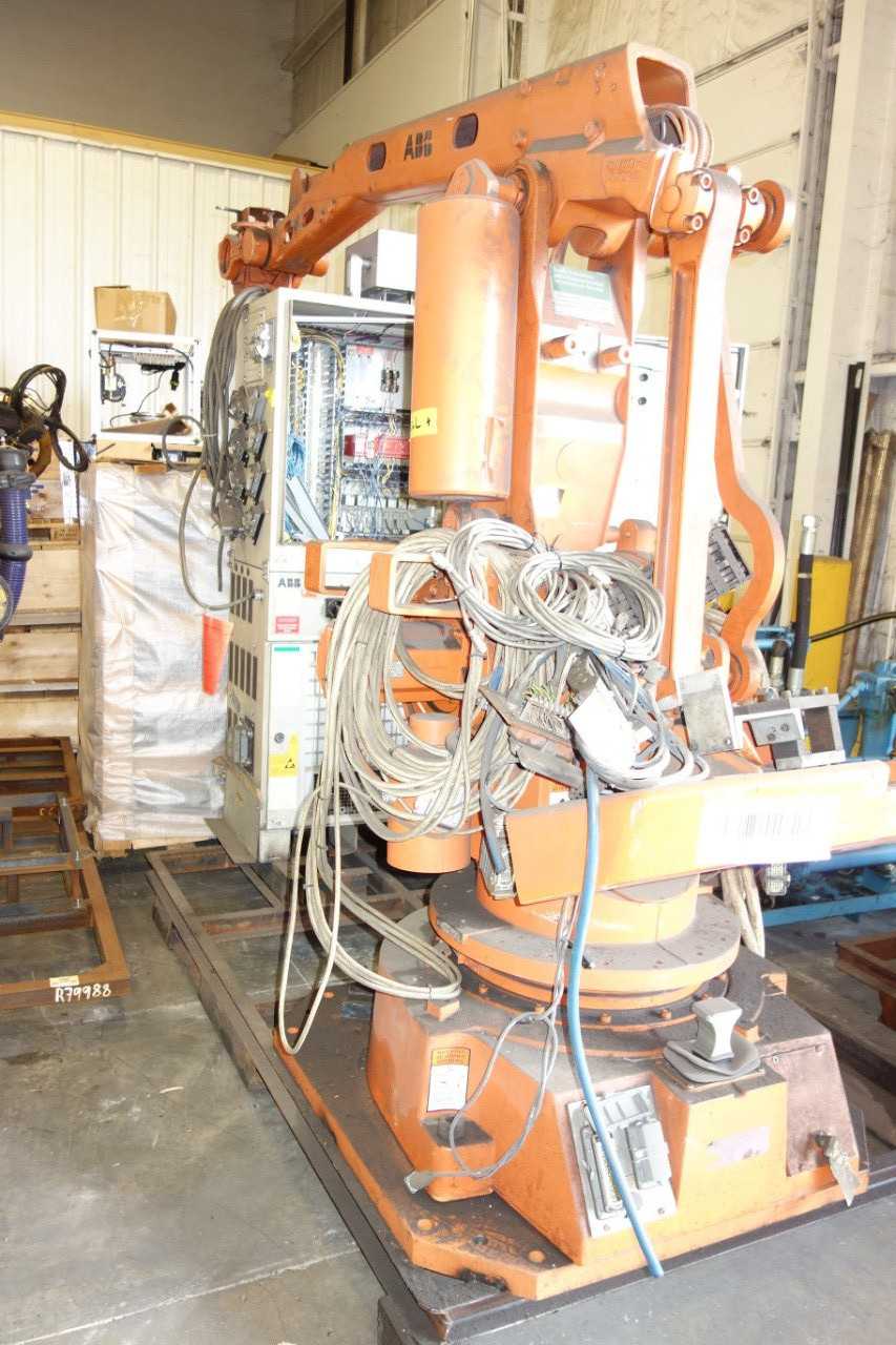 ABB IRB 640 ROBOT WITH IRC M2000 - INDUSTRIAL ROBOTS