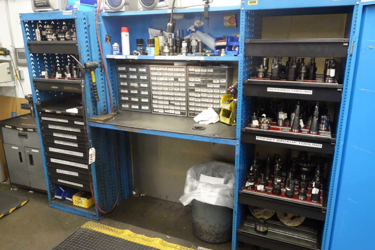 Shelving and work bench, contents excluded - SHELVING