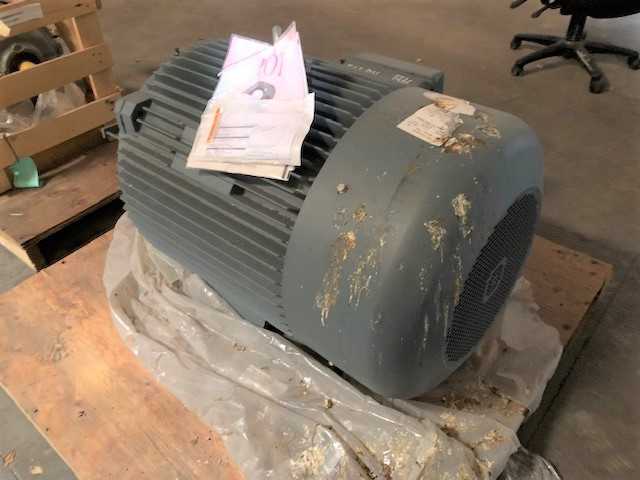125 HP 1200 RPM 445T Frame Worldwide Motor New Surplus - ELECTRIC MOTORS