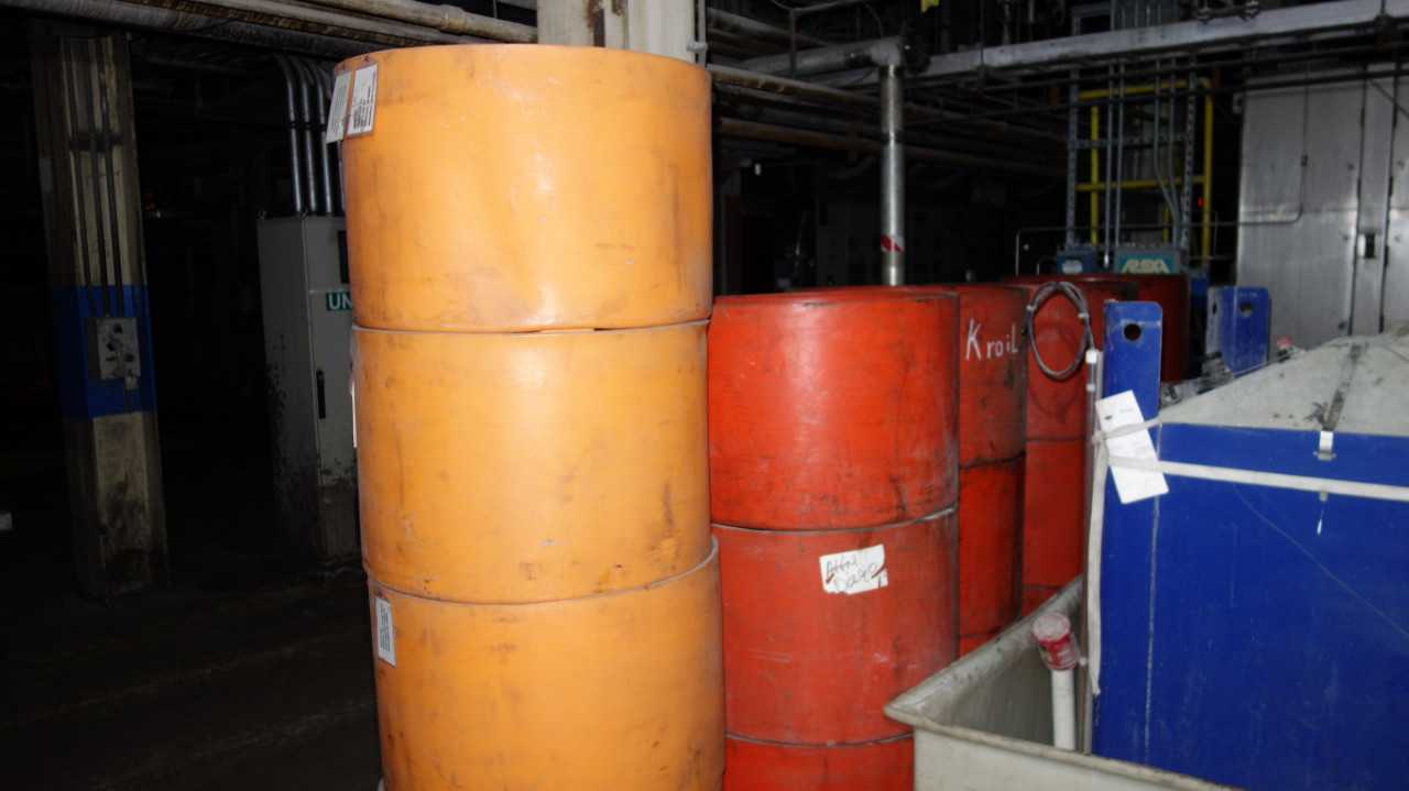 LOT OF 16 55GAL DRUM CARTS - MISCELLANEOUS