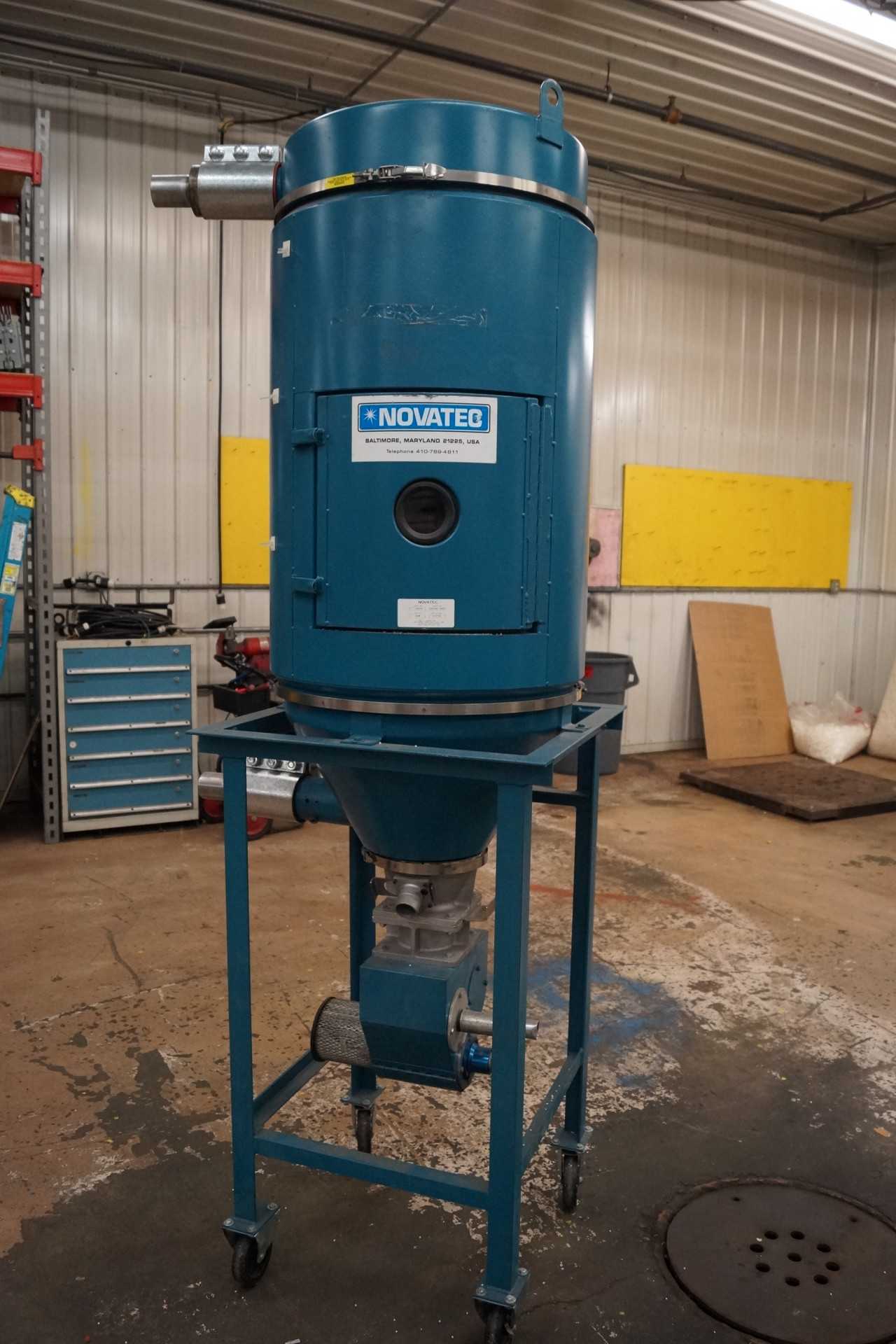 Novatec 400lb Material Hopper - PROCESS EQUIPMENT
