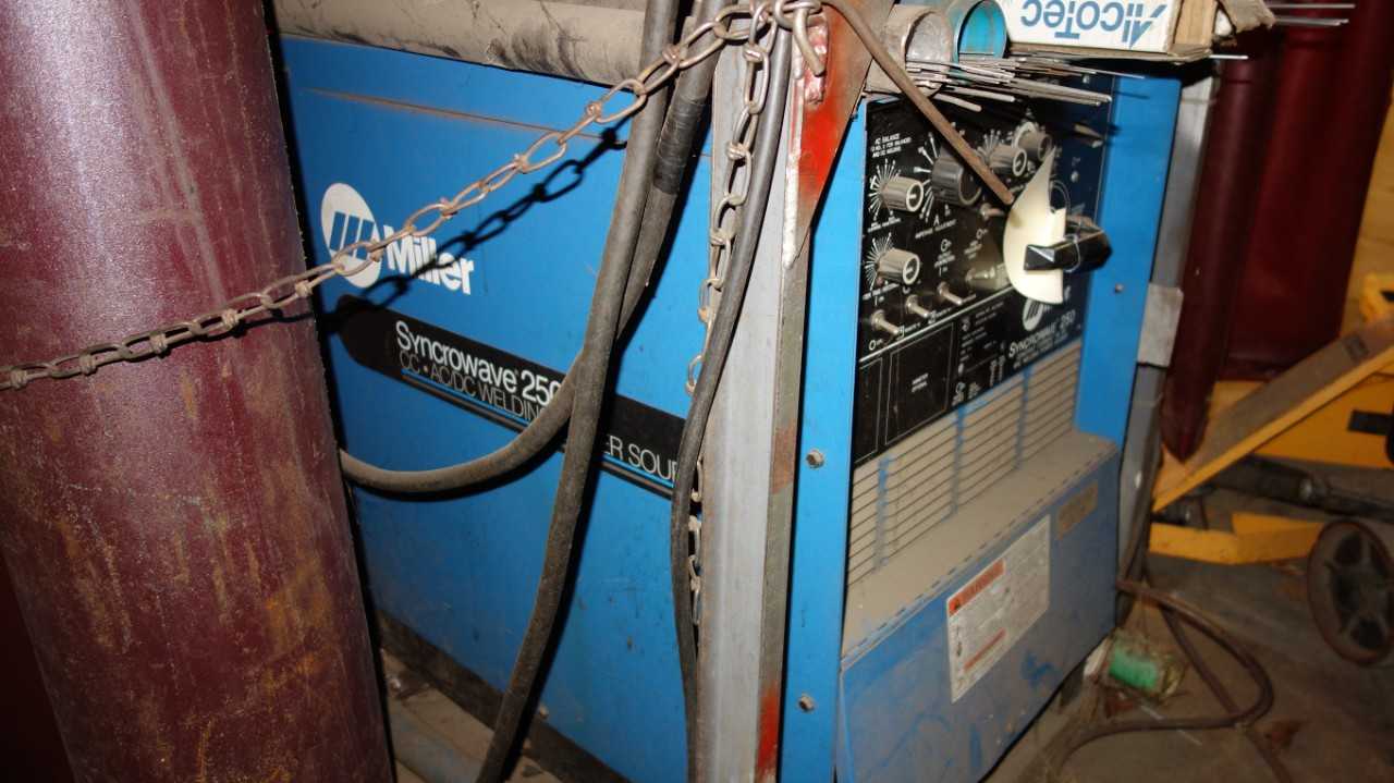 MILLER SYNCROWAVE 250 CONSTANT CURRENT AC/DC ARC WELDING POWER SOURCE WELDER 11.4KW 200/230/460V-AC - ARC WELDERS