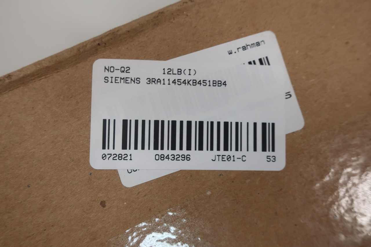 SIEMENS 3RA11454KB451BB4 57-75A 24V-DC COMBINATION STARTER - MOTOR STARTERS