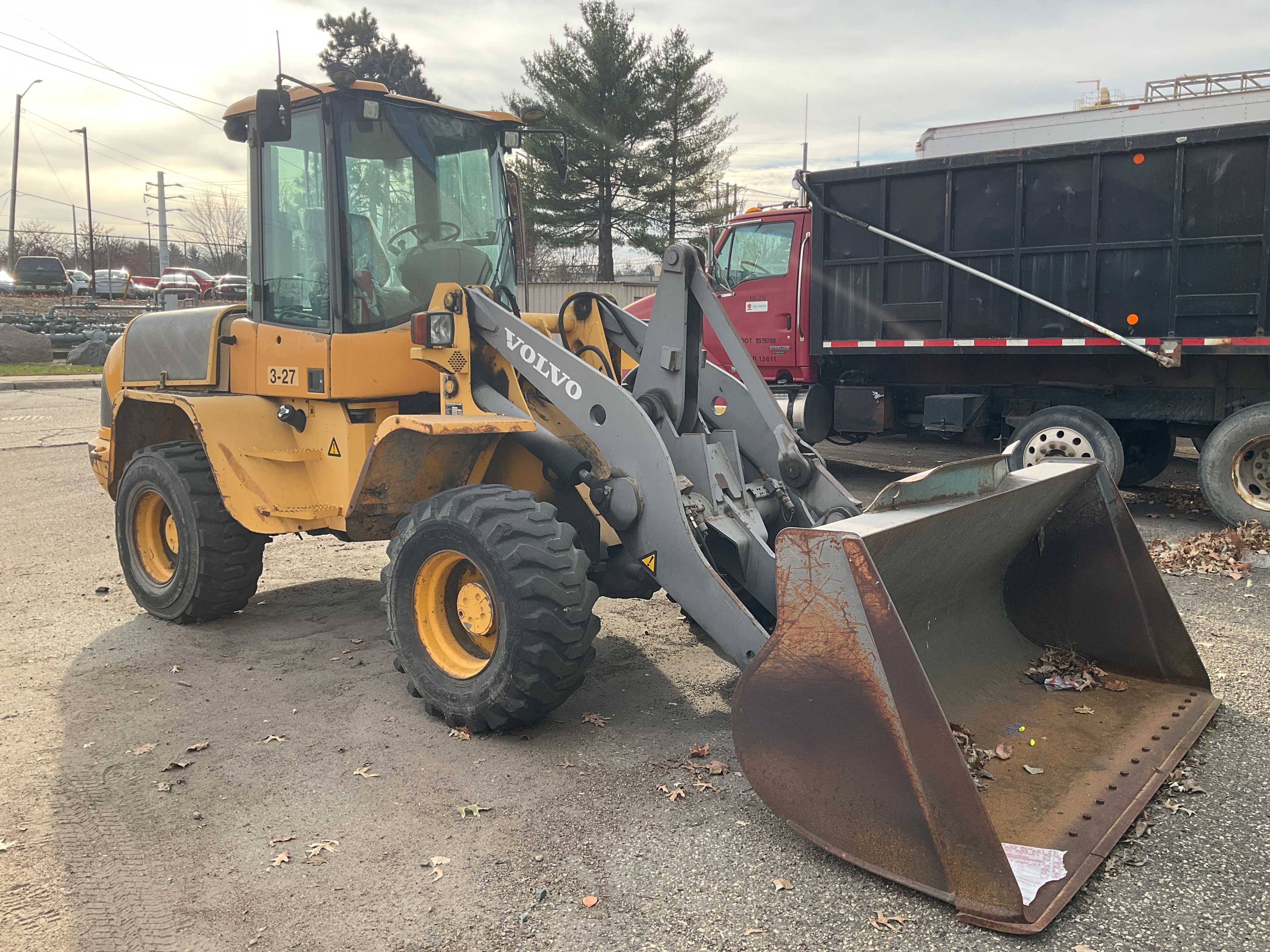 1999 VOLVO L40TP WHEEL LOADER - WHEEL LOADERS