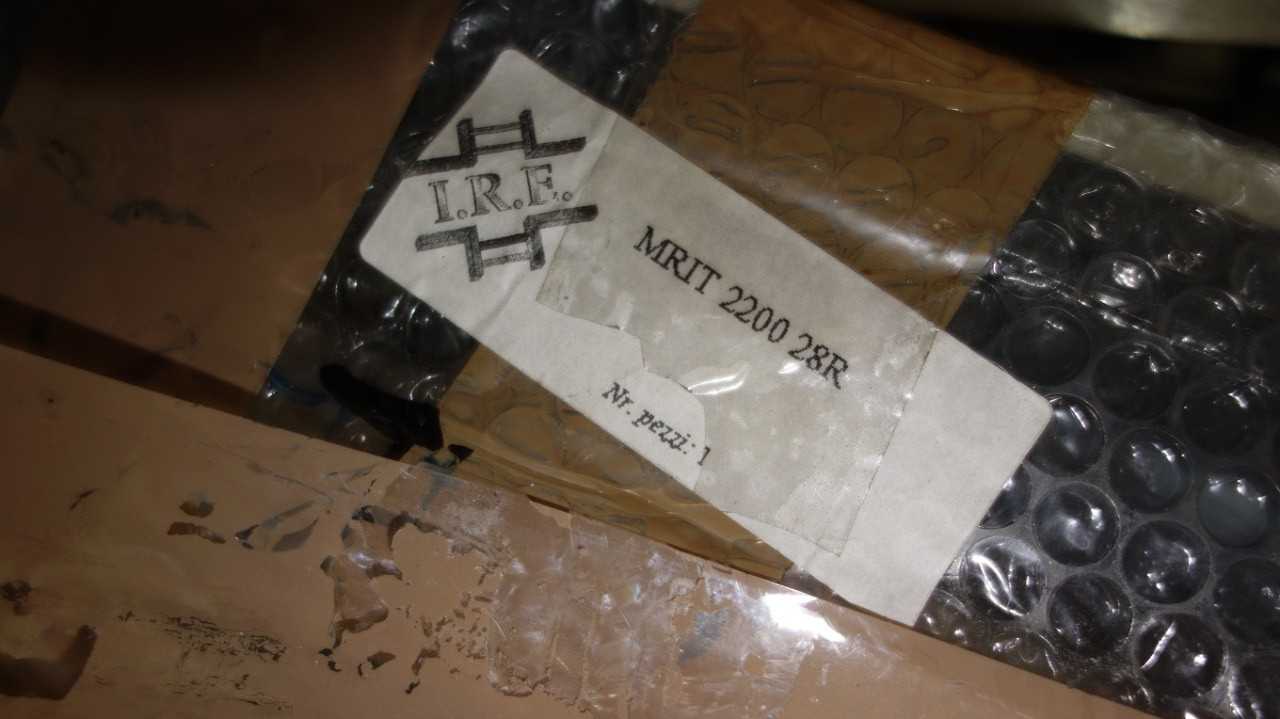 1 PALLET OF NEW ASSORTED ELECTRIC CONTROLS, GE RESISTOR - ELECTRICAL COMPONENTS