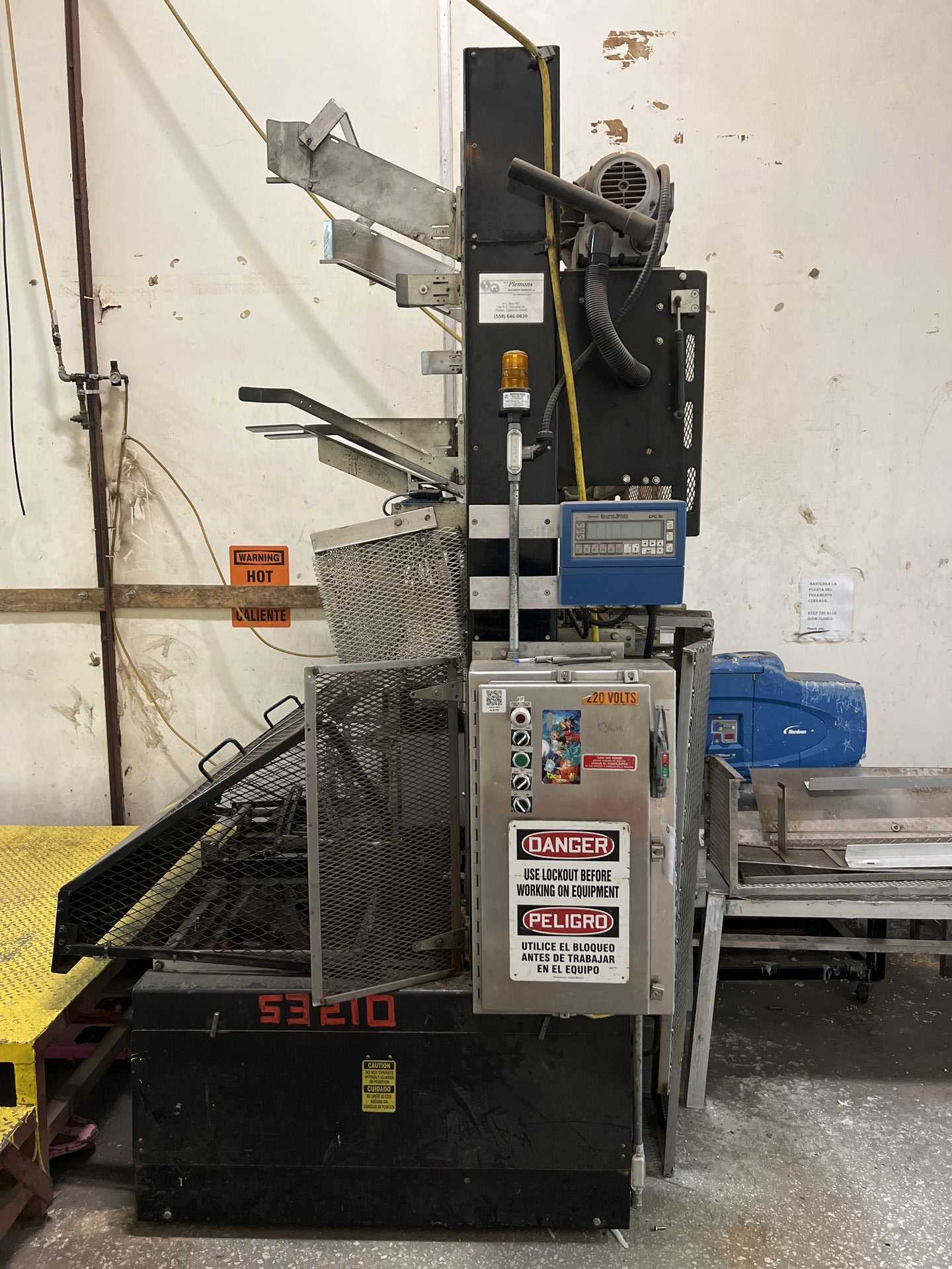PLEMONS - 3000400 - TRAY ERECTOR - TRAILER MOUNTED EQUIPMENT