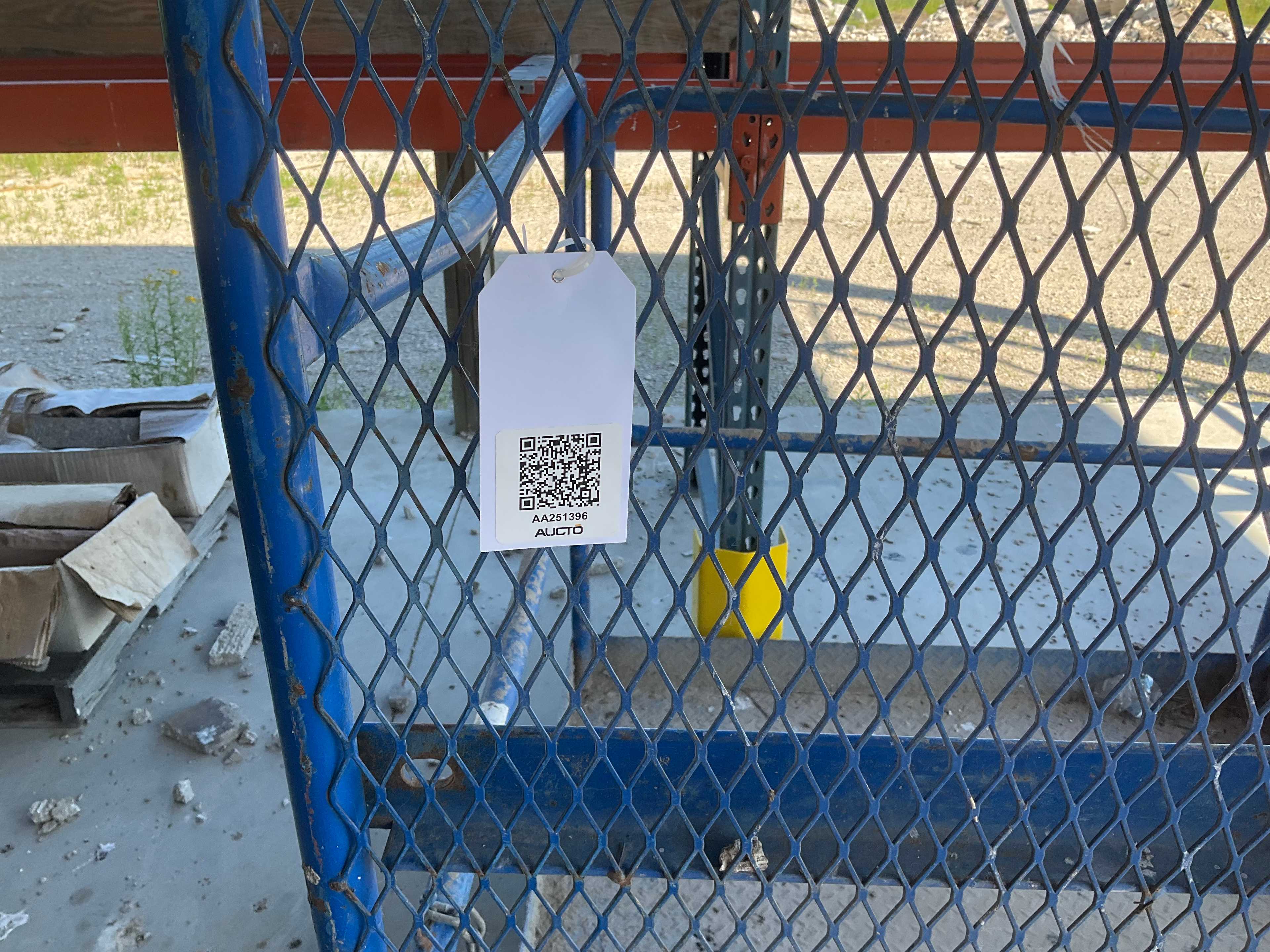 FORKLIFT SAFETY CAGE WORK PLATFORM - PLATFORMS