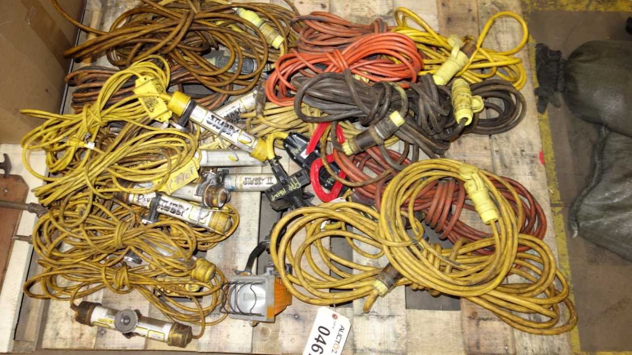 2 PALLETS OF ASSORTED EXTENSION CABLES LIGHTS AIR HOSES AND BELTS - LIGHTING